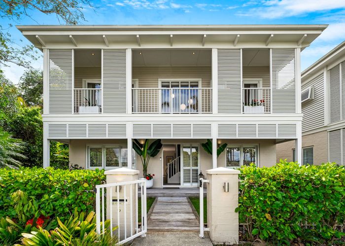  at 6 Puriri Boulevard, Orewa, Orewa