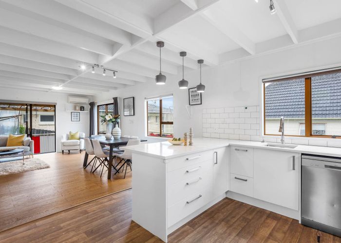  at 1/29 Marcel Place, Glenfield, Auckland