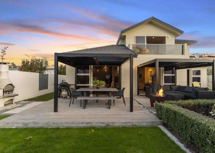  at 1/2 The Moorings, Two Mile Bay, Taupo