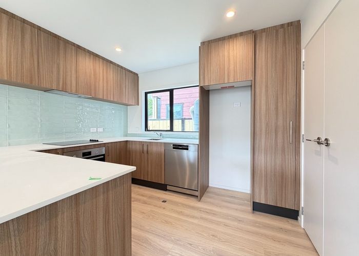  at 3/16 Joseph Grove, Upper Hutt, Upper Hutt, Wellington