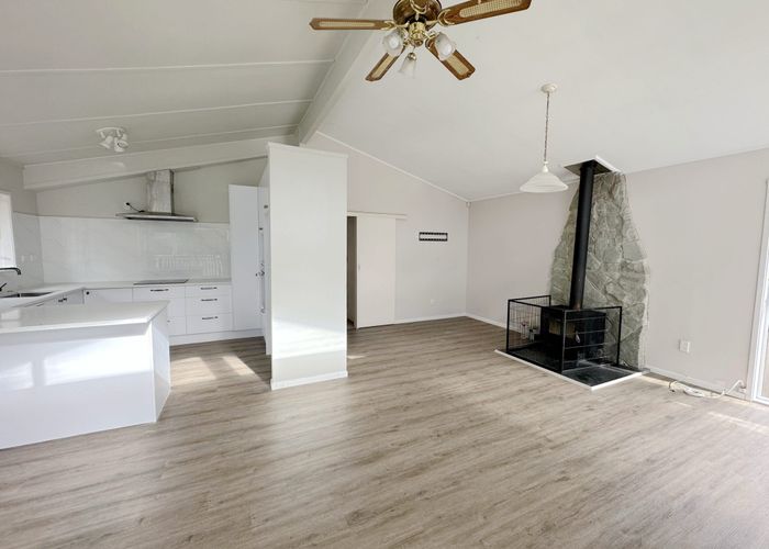  at 27 Greenhithe Road, Greenhithe, Auckland