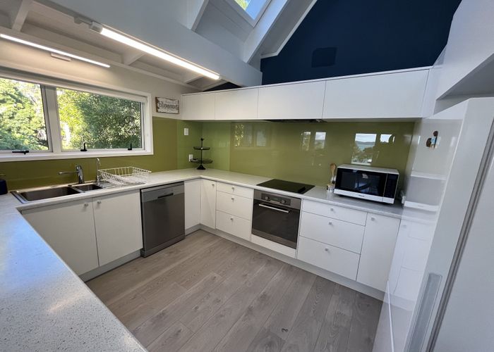  at 9 Pohutukawa Road, Beachlands, Auckland