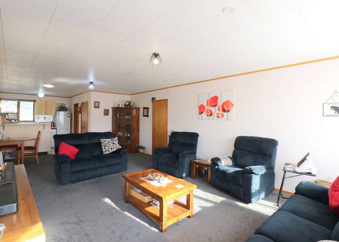  at 2/165 Catherine Street, Windsor, Invercargill