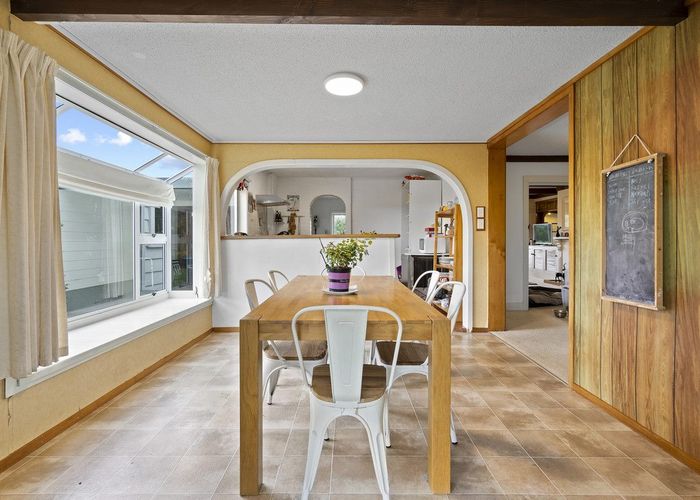  at 73 Massey Road, Rotoorangi, Cambridge