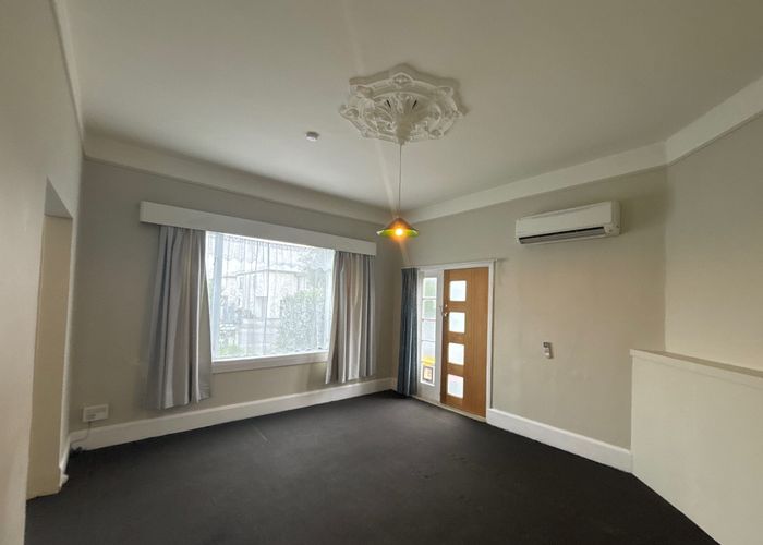  at 1/102 Barbour Street, Waltham, Christchurch City, Canterbury