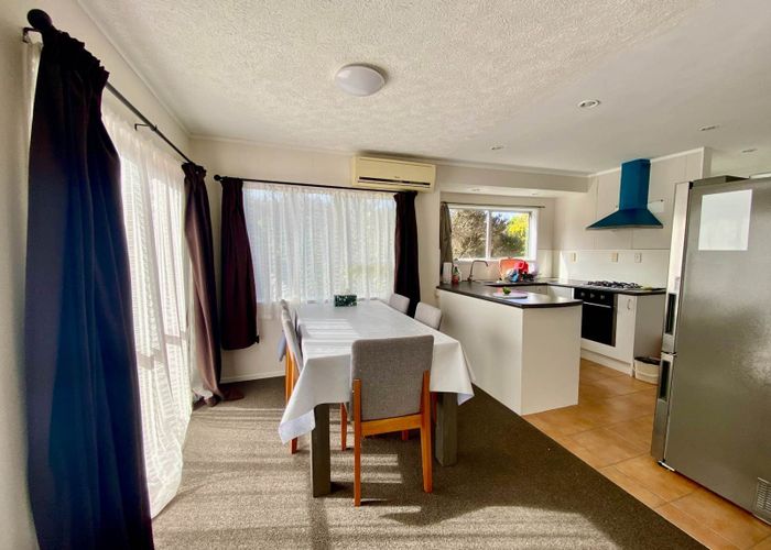  at 18 Wilkinson Way, Browns Bay, North Shore City, Auckland