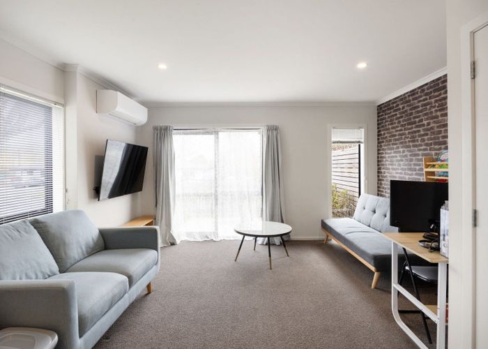  at 3/13 Palmerston Street, Hamilton City Central, Hamilton, Waikato