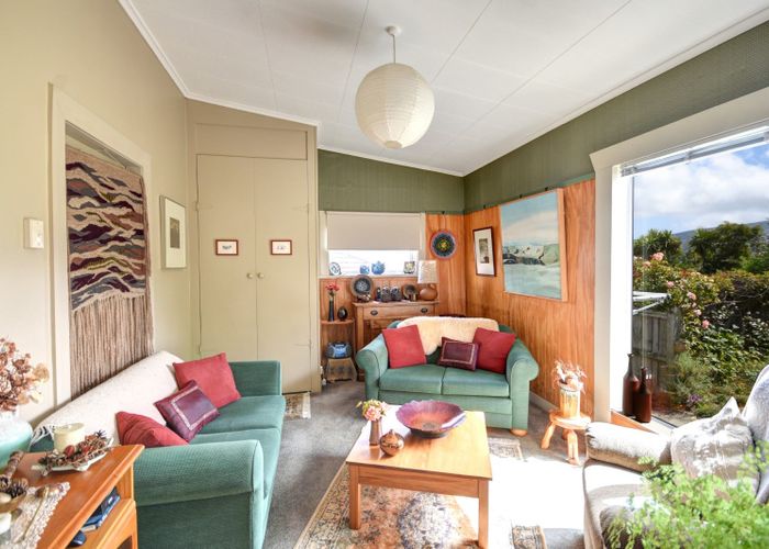  at 53 Signal Hill Road, Opoho, Dunedin