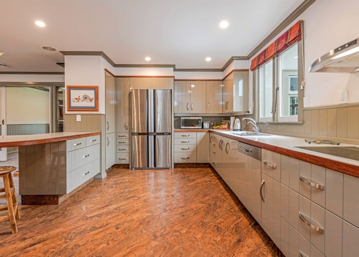  at 81265 State Highway 2, Mangatainoka, Pahiatua