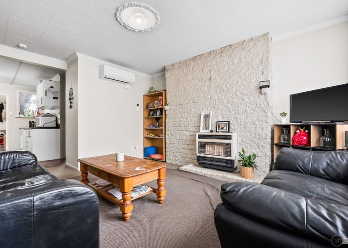  at 5 Johnston Grove, Taita, Lower Hutt