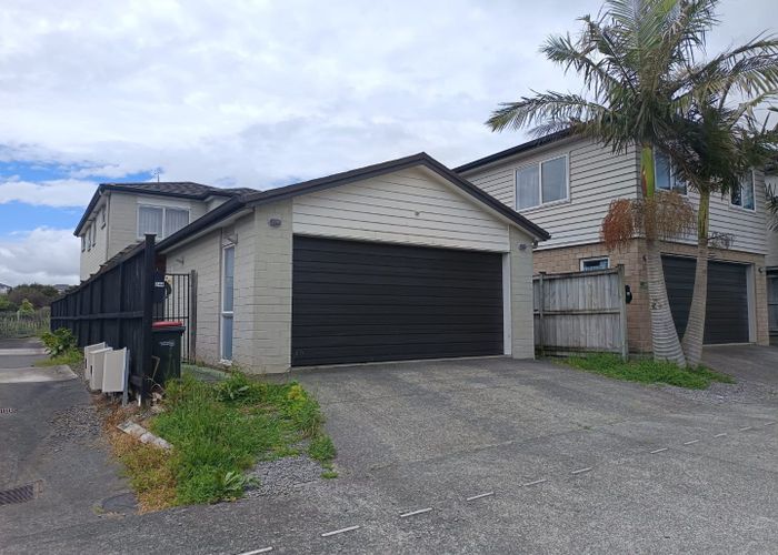  at 244 Murphys Road, Flat Bush, Auckland