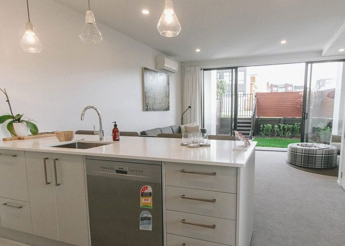  at 31 Gateway Avenue, Beachlands, Manukau City, Auckland