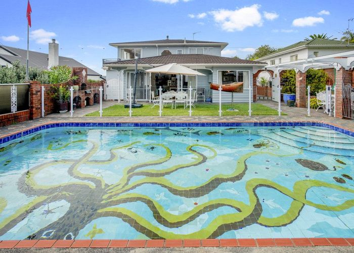  at 10 Kildare Avenue, Glendowie, Auckland