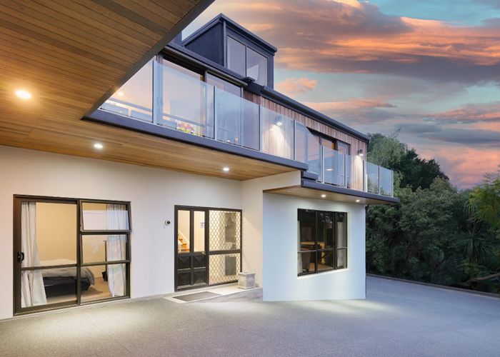  at 2 Cannon Hill Crescent, Mount Pleasant, Christchurch City, Canterbury
