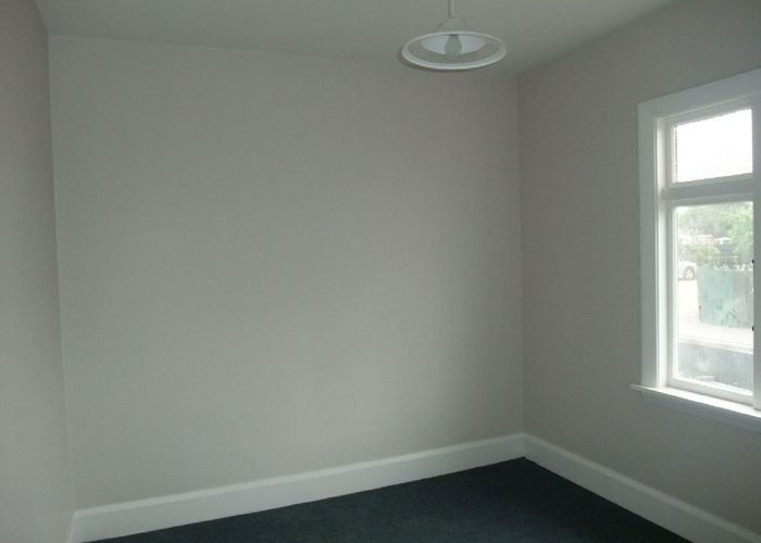  at 27 Clarence Street South, Addington, Christchurch City, Canterbury