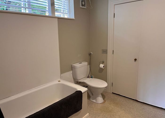  at 29 GLEN RD, Devonport, Auckland