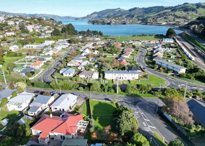  at 31 Wickliffe Terrace, Port Chalmers, Dunedin