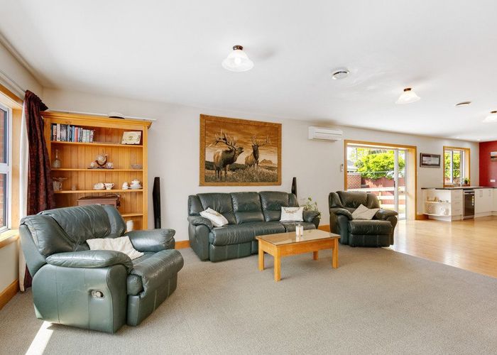 at 28 Craven Street, Sockburn, Christchurch