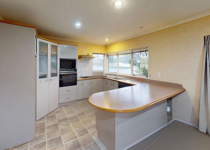  at 123 Pacific Drive, Fitzherbert, Palmerston North, Manawatu / Whanganui