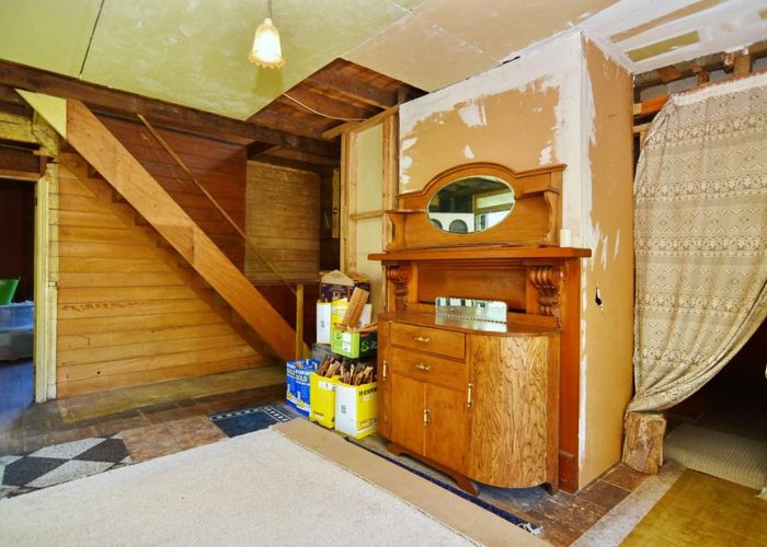  at 5 Pembertons Road, Sefton, Sefton