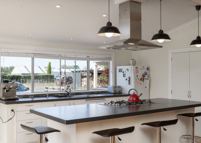  at 27 Matahiwi Road, Matahiwi