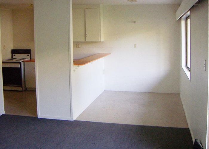  at 4/30 Fairview Road, Mount Eden, Auckland