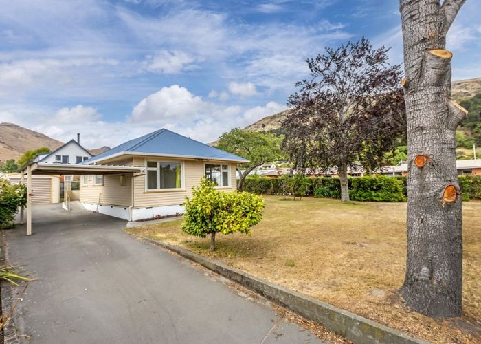  at 253 Port Hills Road, Heathcote Valley, Christchurch