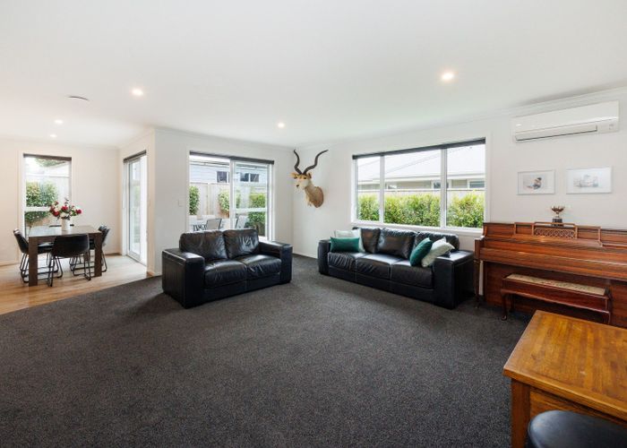  at 112B Roberts Line, Kelvin Grove, Palmerston North