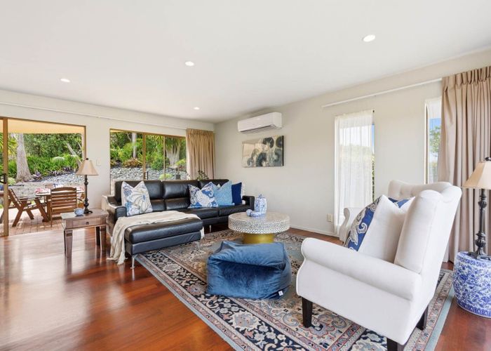  at 5 Wisteria Way, Mairangi Bay, North Shore City, Auckland