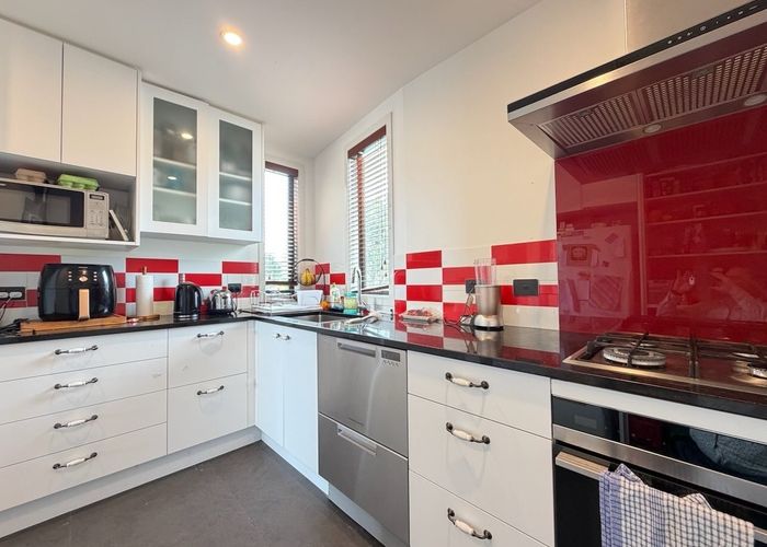  at 87 Woodridge Drive, Woodridge, Wellington, Wellington