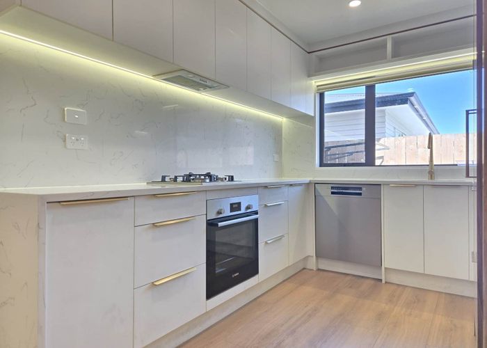  at 4/78 Station Road, Papatoetoe, Manukau City, Auckland