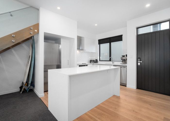  at 175C Sutherland Road, Lyall Bay, Wellington, Wellington