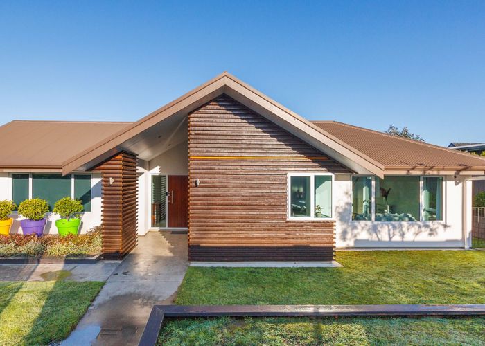  at 109C James Line, Kelvin Grove, Palmerston North
