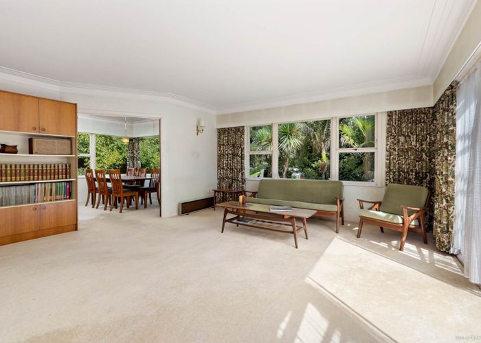  at 18 Dennis Avenue, Hillpark, Auckland