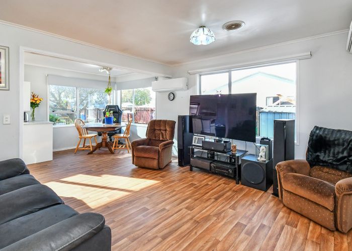  at 14 Seaward Place, Wattle Downs, Auckland