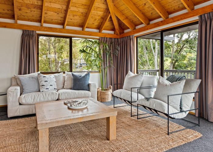  at 50 Churchill Drive, Taradale, Napier