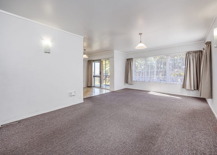  at 2/17 Waimahia Avenue, Weymouth, Manukau City, Auckland