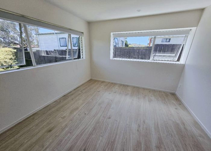  at 69A Farquhar Road, Henderson, Waitakere City, Auckland