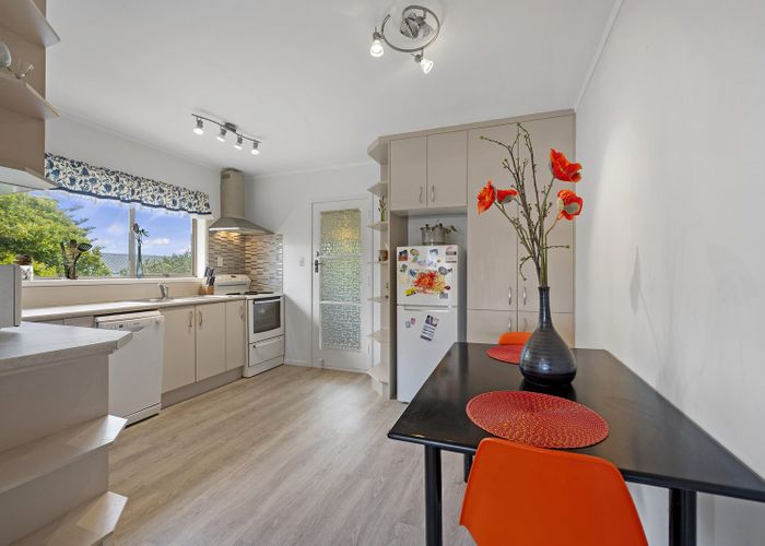  at 52B Manuka Road, Glenfield, North Shore City, Auckland
