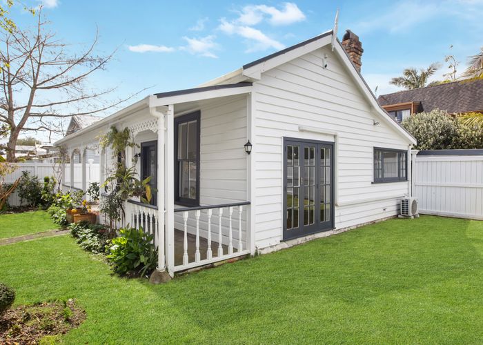  at 10A Matipo Street, Mount Eden, Auckland