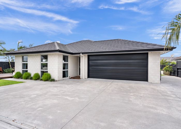  at 24 Ferry Road, Waipu, Waipu