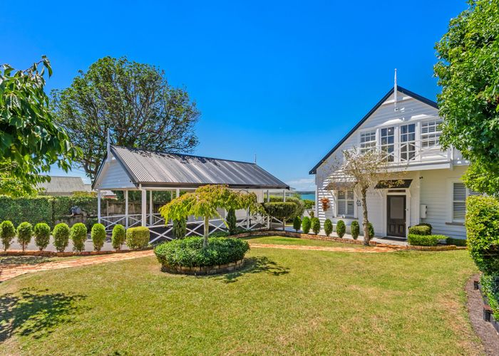  at 3 Richmond Avenue, Northcote Point, North Shore City, Auckland