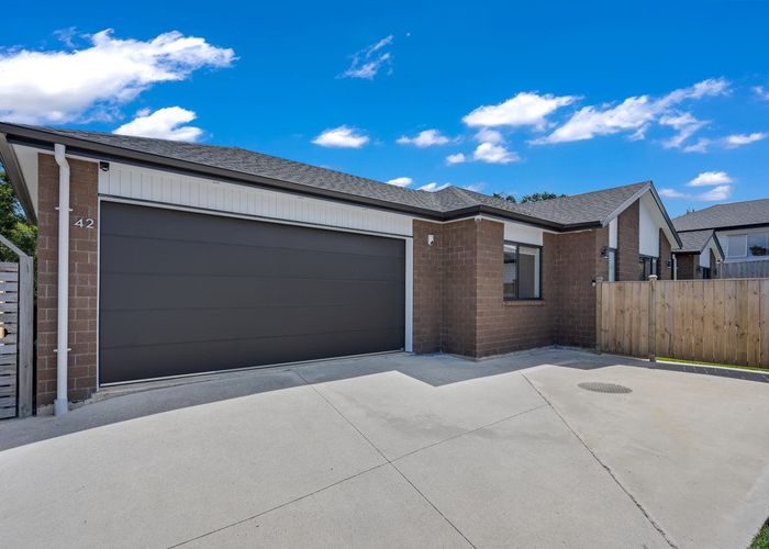  at 42 Patrick Rice Drive, Swanson, Auckland