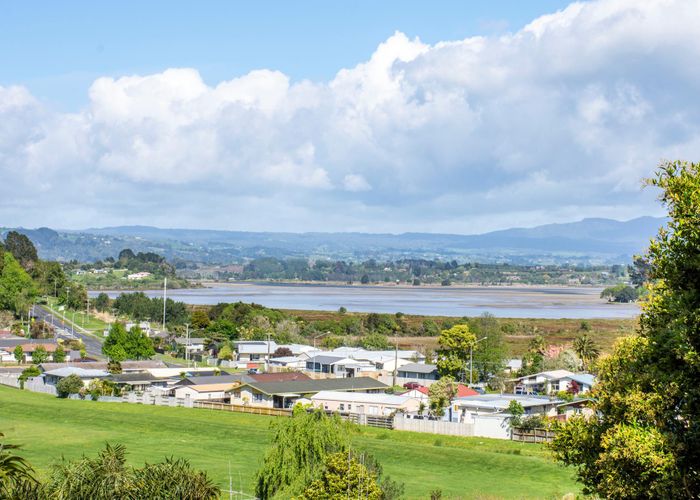  at 27B Carlton Street, Bellevue, Tauranga