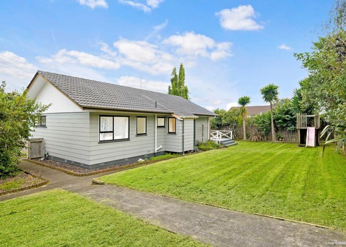  at 81 Santiago Crescent, Unsworth Heights, Auckland