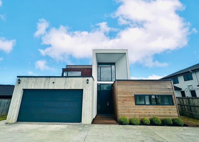  at 5 Whawhaki Road, Beachlands, Auckland