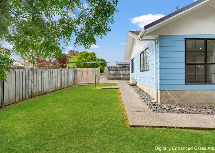  at 18a Starforth Place, Henderson, Waitakere City, Auckland