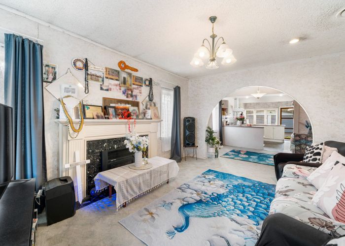  at 28 Atkinson Avenue, Papatoetoe, Manukau City, Auckland