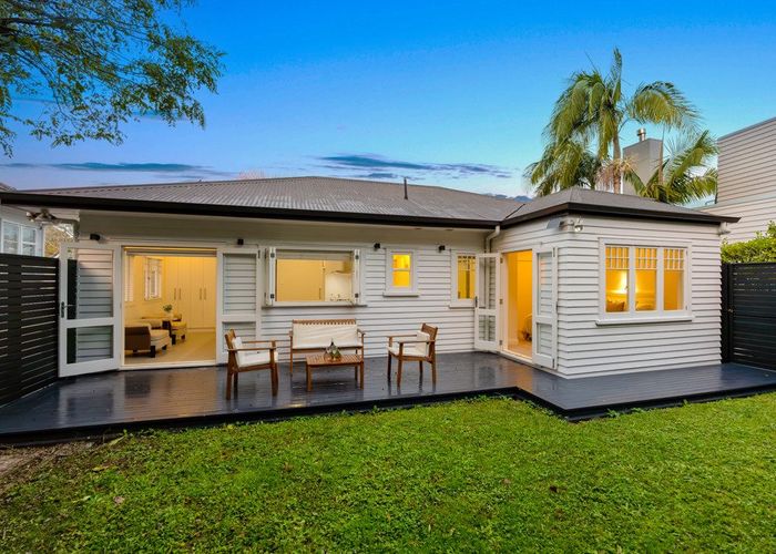  at 22 Standen Avenue, Remuera, Auckland City, Auckland