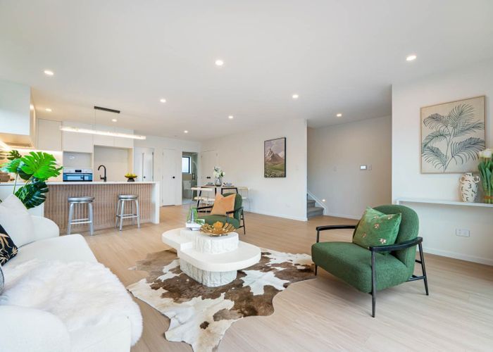  at 31D Kurnell Drive, Botany Downs, Manukau City, Auckland